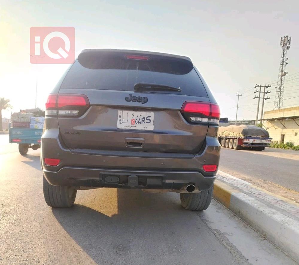 جيب جراند شيروكي